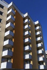 Modern residential tower with balconies, Erlangen, Middle Franconia, Bavaria, Germany, Europe © Helmut Meyer zur Capellen/imageBROKER