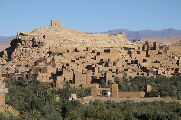 Fototapeta premium City of adobe houses, Aït Benhaddou, Ouarzazate, Souss-Massa-Drâa, Morocco, Africa
