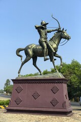 Equestrian monument on National Highway 7, archer on horse, bronze statue, Kandaol Chrum, Ponhea Kraek District, Cambodia, Asia