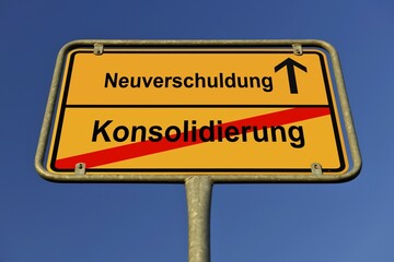 Obraz premium Town city, city limits, Neuverschuldung and Konsolidierung, German for new indebtedness and consolidation, symbolic image for contradiction between new indebtedness and consolidation