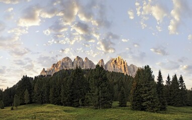 Sunrise over the Aferer Geisler mountains as seen from Wuerzjoch ridge, Villnoesstal valley,...