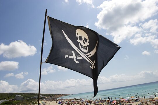 Beach bar Pirata Bus at Platja de Migjorn - Formentera