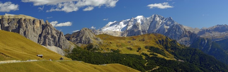 Pass road and Marmolata Massif, Passo Sella (Sella Pass), Bolzano-Bolzen, Italy, Europe