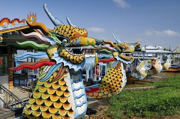 Dragon head and excursion boat, Song Huong or Huong Giang or Perfume River, near Hue, North...