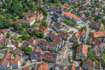 Die Stadt Schrozberg im Kreis Schwäbisch Hall in Baden-Württemberg im Luftbild