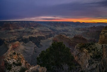 Gorge of the Grand Canyon at sunrise, Colorado River, view from Rim Walk, eroded rock landscape, South Rim, Grand Canyon National Park, near Tusayan, Arizona, USA, North America