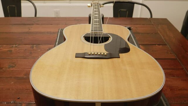 Stringing Guitar D String