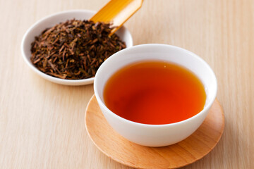 ほうじ茶　Hojicha, roasted green tea
