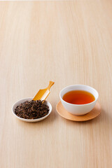 ほうじ茶　Hojicha, roasted green tea