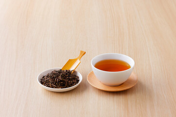 ほうじ茶　Hojicha, roasted green tea