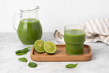 Green detox smoothie, cocktail, diet