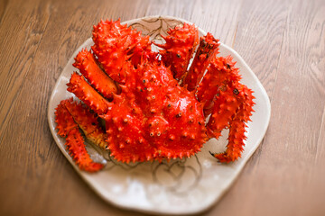 茹でたハナサキガニ