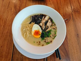 chicken noodles soup