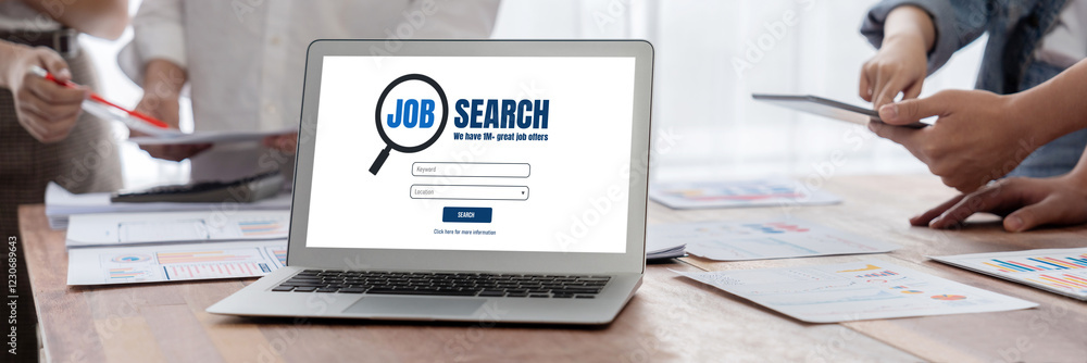 Poster online job search on brisk website for worker to search for job opportunities on the recruitment int