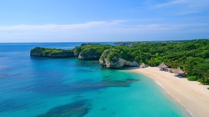 Fototapeta premium エメラルドグリーンの海と白砂の楽園ビーチ