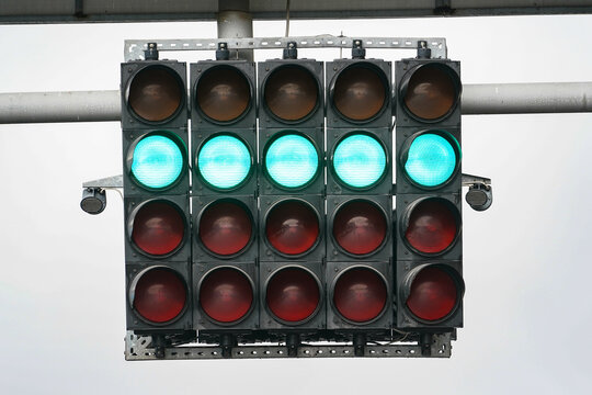 Start Lights in Racing Circuit