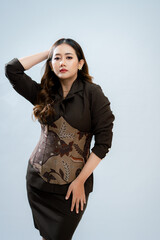 ASIAN FEMALE MODEL DURING PHOTOSHOOT