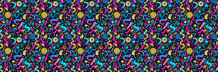 Seamless pattern with geometric shapes in the style. Multicolored vintage background with triangles, circles and squares for textile, fabric and Sudanese fabric art. 