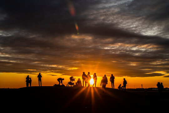 Peoples enjoying the sunset near airport Yul 