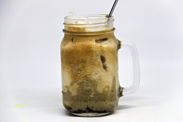 Enjoy the unique and refreshing taste of our Green Bean Iced Coffee. Made from fresh green coffee...