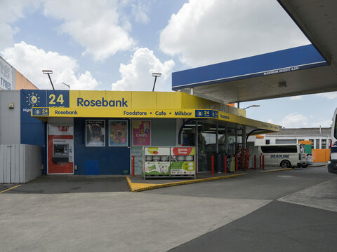 Gull Rosebank Roundabout Petrol Station