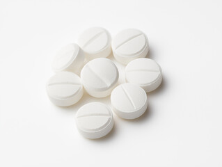 Nat&uuml;rlich, hier sind 50 Keywords ohne Aufz&auml;hlungszeichen mit komma getrennt zum Thema: 