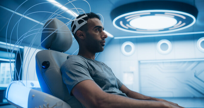 Advanced Laboratory Research: Patient Wears High-tech Eeg Headset. Modern Medical Lab, Innovative Science, Medicine, Progress in Neural Interface Technology