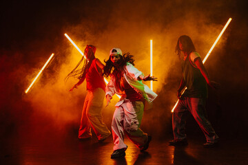 Group of hip hop dancer dancing together.