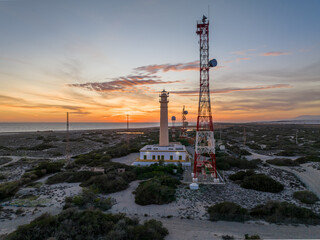 El faro de Sabinal en la reserva natural de Punta Entinas-Sabinar,  El Ejido, provincia de...