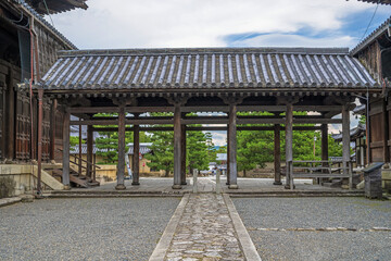 京都 妙心寺 伽藍を繋ぐ屋根廊下