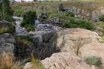 Howler Threshold on the Iset River, Kamensky city district, Sverdlovsk region