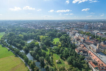 Die mittelfränkische Großstadt Fürth in der Metropolregion Nürnberg aus der Vogelperspektive