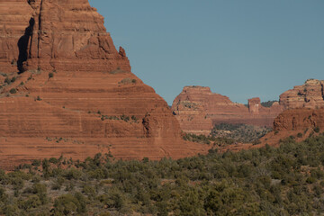 Approaching Red rock mountain formations to the north of Oak Creek village - 4