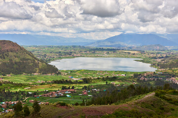 A mirror of the Andes, where the sky meets the water in perfect harmony.Piuray Lagoon, a hidden gem...
