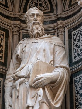The statue of St. Mark 1411-1413 by Donatello in the external niches of the church of Orsanmichele in Florence.