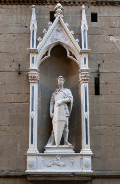 The statue of Saint George the Warrior 1416-1417 by Donatello in the external niches of the church of Orsanmichele in Florence, Italy.