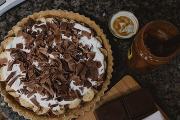 Chocolate Banana Cream Pie with Toppings