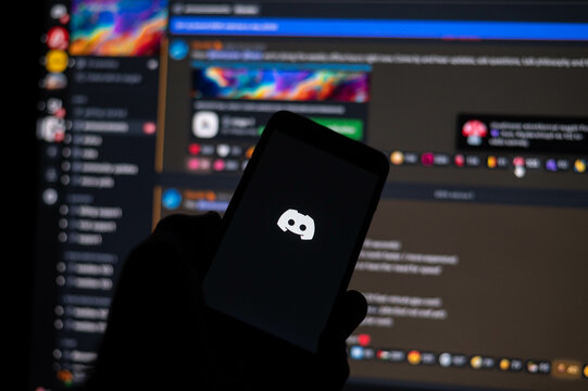 discord app on smartphones screen