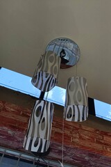 Lampadas que se destacam pela delicadesa para salas