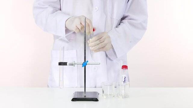 Chemical Reaction with Lead Nitrate and Potassium Iodide