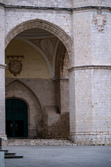 Naklejka premium ciudad europea de Valladolid con sus antiguas calles y monumentos 