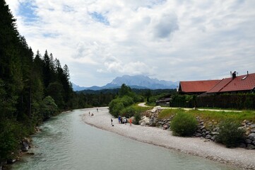 Unterwegs zum Isarstausee bei Krün
