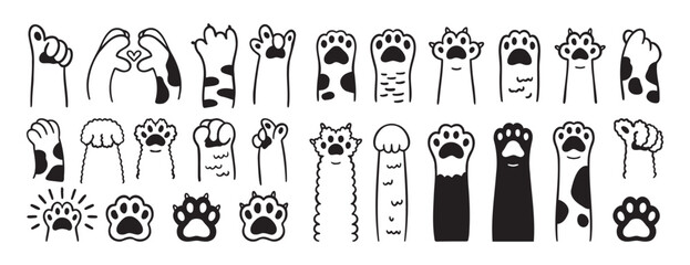 Paw doodle. cute cats paws hand drawn icon set. Outline drawing paws pet line clipart symbol collection © Yanka