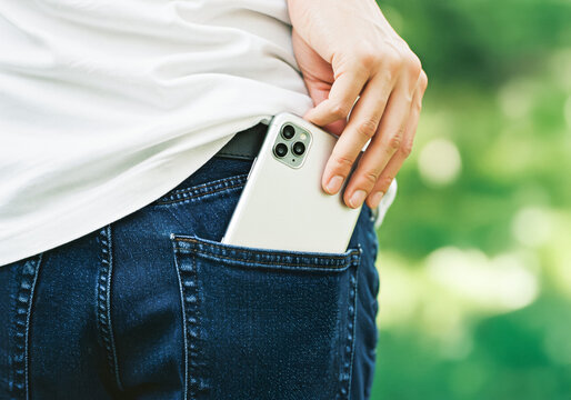 「ポケットに手を入れる」の写真素材 | 1,031件の無料イラスト画像 | Adobe Stock