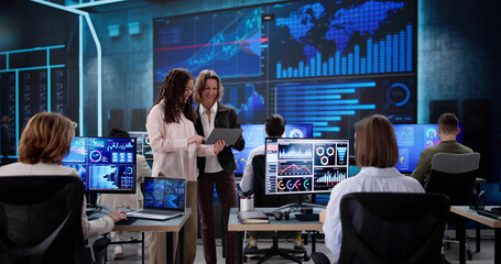 Data center server control: monitoring KPI dashboard