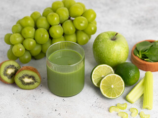 Green detox smoothie, cocktail, diet