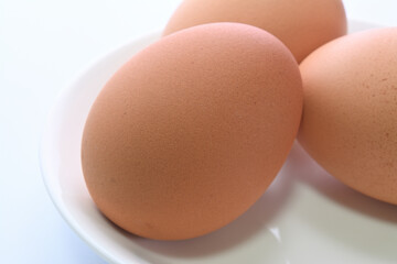 赤玉卵 茶色い玉子 1個 クローズアップ