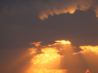 beautiful sunset colors red clouds light amazing rarity unique