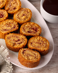 Jam filling roll cookie