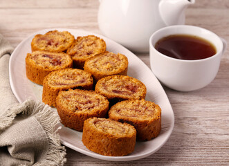 Jam filling roll cookie